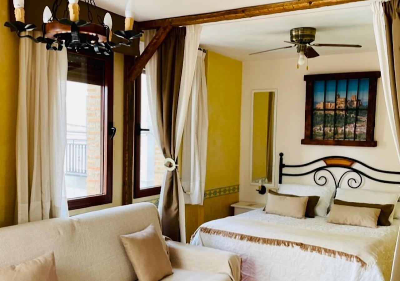 Hotel Hospederia Zacatin Alcalá la Real Esterno foto